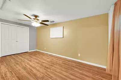 340 W Porter Ln, Centerville, UT 84014 - Photo 8