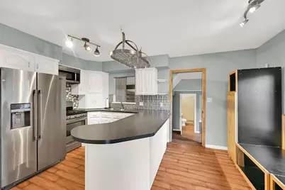 340 W Porter Ln, Centerville, UT 84014 - Photo 4