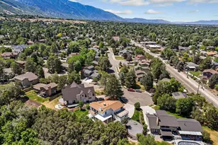6807 S Pine Rock Cir E, Cottonwood Heights, UT 84121 - Photo 50