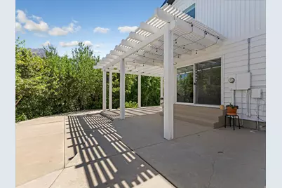 6807 S Pine Rock Cir E, Cottonwood Heights, UT 84121 - Photo 42