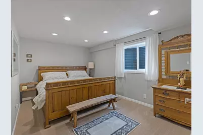 6807 S Pine Rock Cir E, Cottonwood Heights, UT 84121 - Photo 36