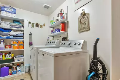 845 E 390 N, Tooele, UT 84074 - Photo 16