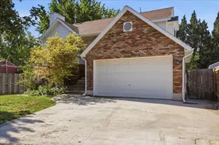 1125 W 1185 N, Farmington, UT 84025 - Photo 4
