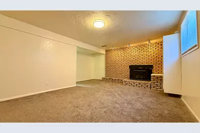 1236 E Violet Dr S, Sandy, UT 84094 - Photo 26