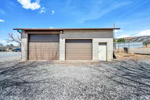 154 W Main St, Bicknell, UT 84715 - Photo 26