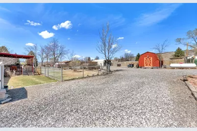 154 W Main St, Bicknell, UT 84715 - Photo 22