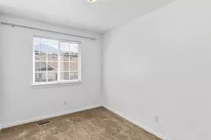 992 N Independence Ave W, Provo, UT 84604 - Photo 10