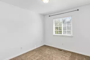 992 N Independence Ave W, Provo, UT 84604 - Photo 12
