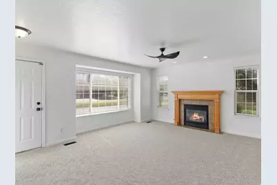 851 N 1760 W, Provo, UT 84604 - Photo 4