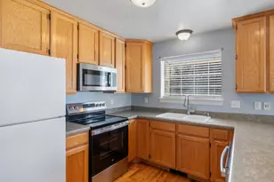 851 N 1760 W, Provo, UT 84604 - Photo 8