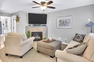314 W 1950 N, Harrisville, UT 84414 - Photo 2