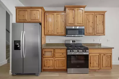 1433 E 200 S, Lindon, UT 84042 - Photo 10