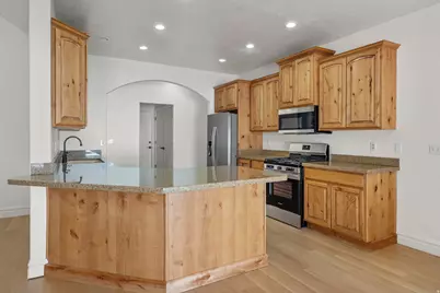 1433 E 200 S, Lindon, UT 84042 - Photo 8