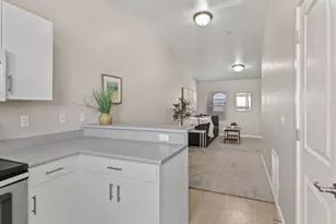 1079 W 965 N, Orem, UT 84057 - Photo 10