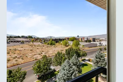 1079 W 965 N #403, Orem, UT 84057 - Photo 16