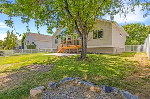 1112 S Topaz Rd E, Saratoga Springs, UT 84045 - Photo 30