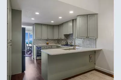 847 N Juniperpoint Dr, Salt Lake City, UT 84103 - Photo 14