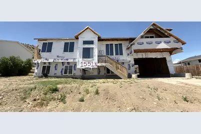 1551 N Hilltop Dr W, Vernal, UT 84078 - Photo 1
