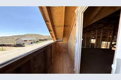 1551 N Hilltop Dr W, Vernal, UT 84078 - Photo 6