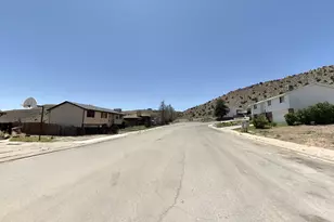 1551 N Hilltop Dr W, Vernal, UT 84078 - Photo 52
