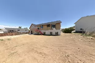 1551 N Hilltop Dr W, Vernal, UT 84078 - Photo 2