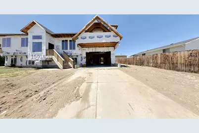 1551 N Hilltop Dr W, Vernal, UT 84078 - Photo 18