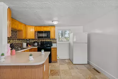 424 E Elm St, American Fork, UT 84003 - Photo 14