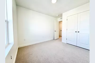 1650 N Main St, Layton, UT 84041 - Photo 16