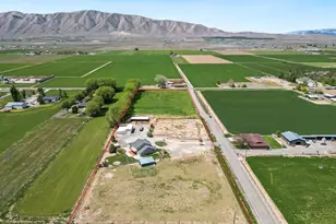 3847 W 6800 St S, Benjamin, UT 84660 - Photo 40