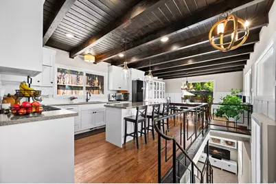 528 N G St E, Salt Lake City, UT 84103 - Photo 4