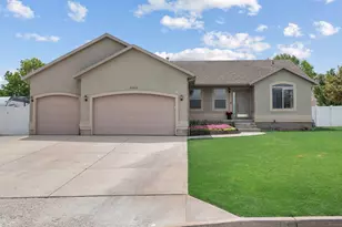 5953 W Silver Saddle Way, Herriman, UT 84096 - Photo 2