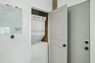 235 W 400 N, Salt Lake City, UT 84103 - Photo 46