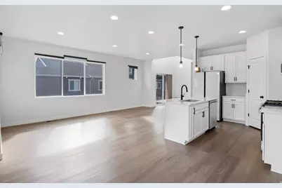 470 S 720 W, American Fork, UT 84003 - Photo 12