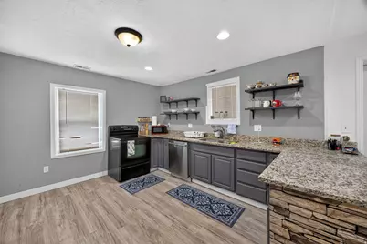 614 W Hwy 138, Grantsville, UT 84029 - Photo 6