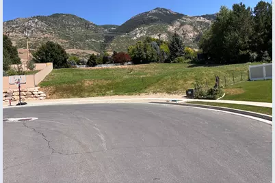 961 E 2050 N #29, North Ogden, UT 84414 - Photo 4