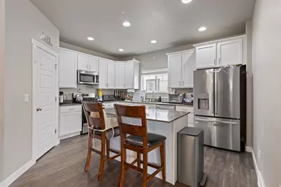7809 W King Top Rd, Magna, UT 84044 - Photo 8