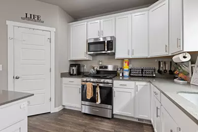 7809 W King Top Rd, Magna, UT 84044 - Photo 10