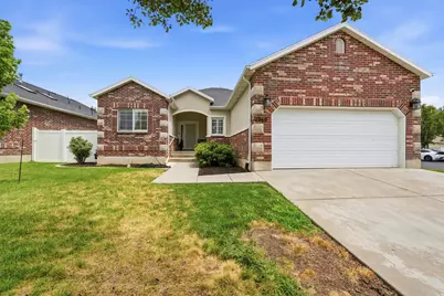 2260 N 1085 W, Layton, UT 84041 - Photo 44