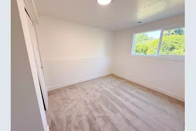 1114 W 4650 S, Riverdale, UT 84405 - Photo 10