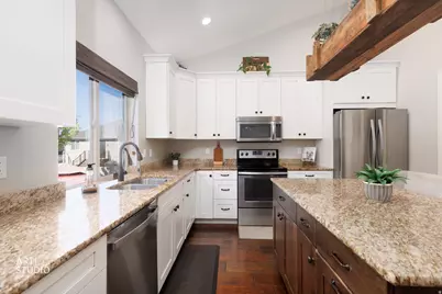1057 W 300 N, Lehi, UT 84043 - Photo 18