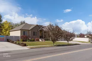 1057 W 300 N, Lehi, UT 84043 - Photo 6