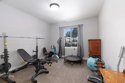 1057 W 300 N, Lehi, UT 84043 - Photo 34