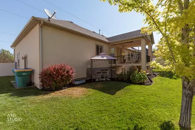 1057 W 300 N, Lehi, UT 84043 - Photo 44