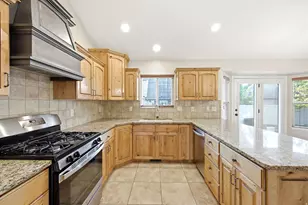 755 N 400 E, Springville, UT 84663 - Photo 8