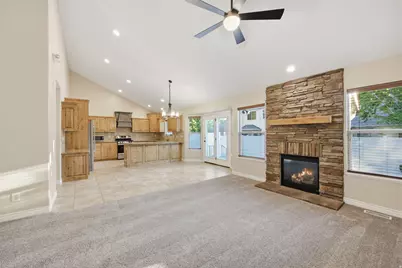 755 N 400 E, Springville, UT 84663 - Photo 12