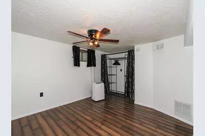 117 E Country Club Dr S, South Ogden, UT 84405 - Photo 14