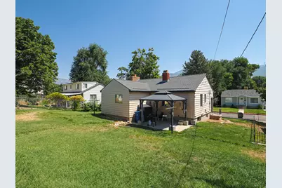 117 E Country Club Dr S, South Ogden, UT 84405 - Photo 2