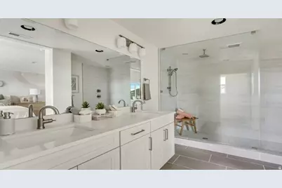 2199 W 2575 N #121, Clinton, UT 84015 - Photo 6