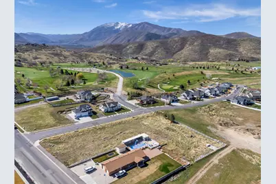 296 W Olympic Ln, Elk Ridge, UT 84651 - Photo 10