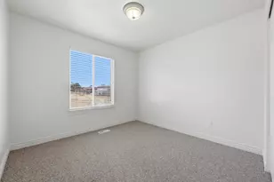 1884 E Shepard Ln, Lake Point, UT 84074 - Photo 14